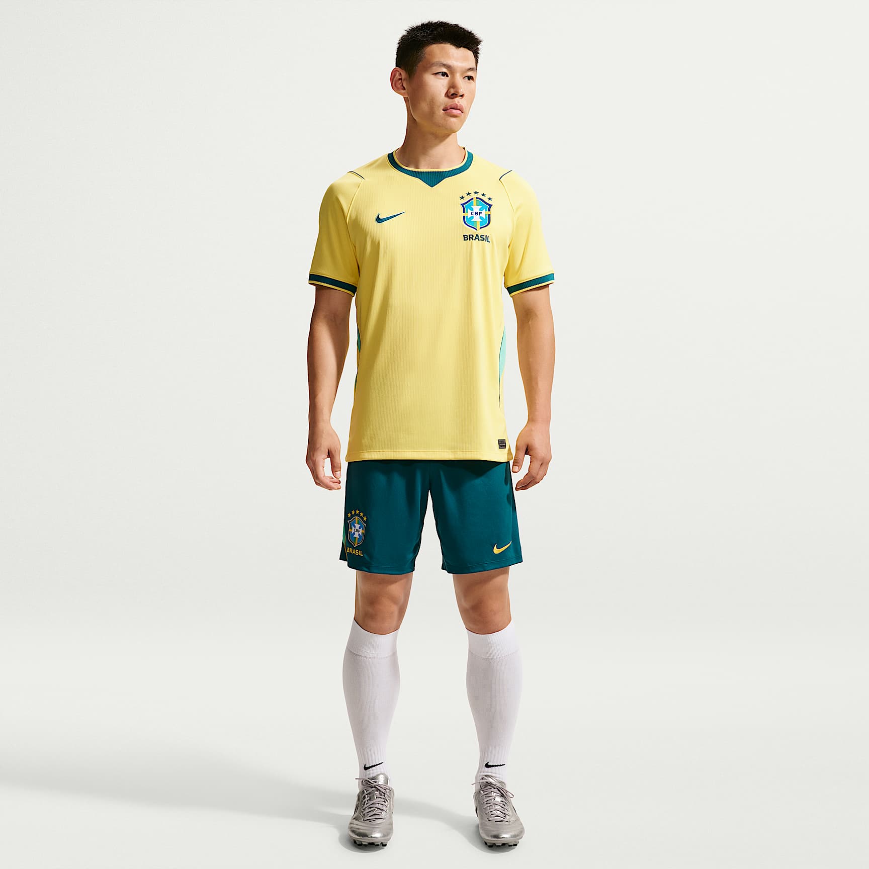 Brazil Academy Pro Men's Nike Dri-FIT Football Knit Shorts. Nike ID